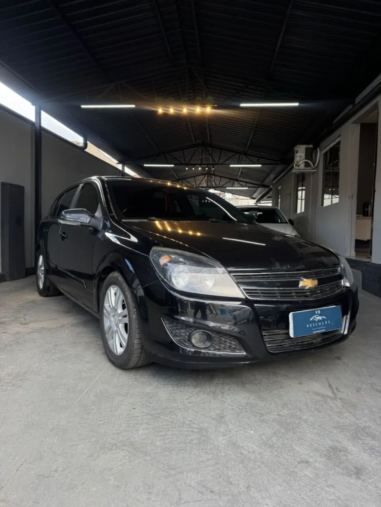 GM - Chevrolet (LOJA 02) Vectra GT 2.0 MPFI 8V FlexPower Mec.